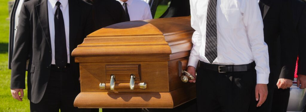 Jak się ubrać na pogrzeb?